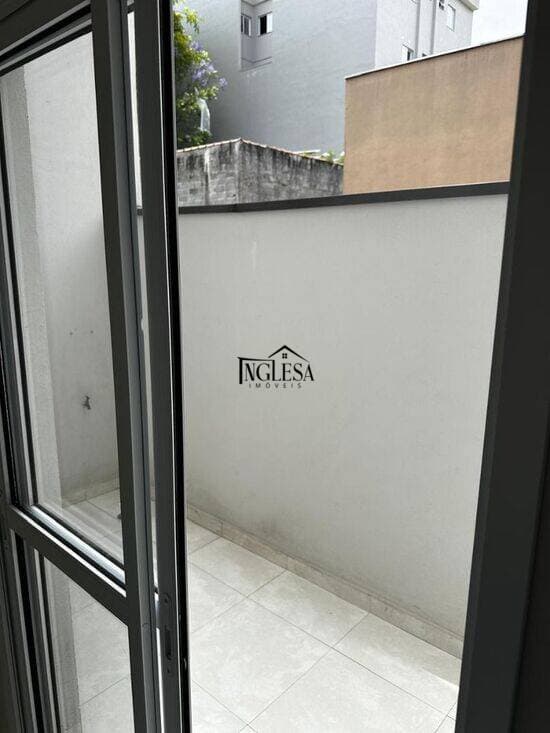 Foto 2 de Apartamento para alugar com 69 m², 2 quartos e 1 vaga