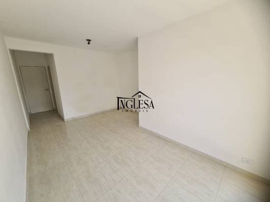 Foto 2 de Apartamento para alugar com 75 m², 3 quartos e 1 vaga