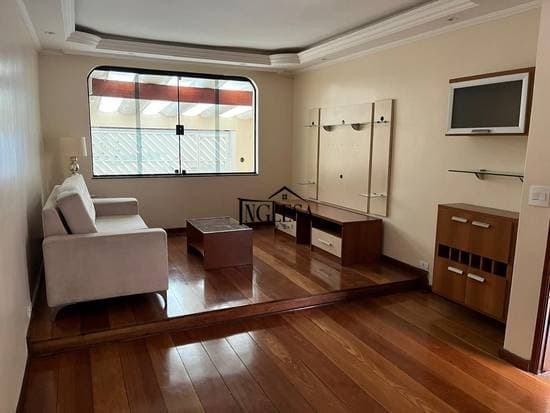 Foto 3 de Sobrado para alugar com 187 m², 3 quartos e 2 vagas